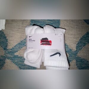 Nike Everyday White Crew Socks with Black Swoosh